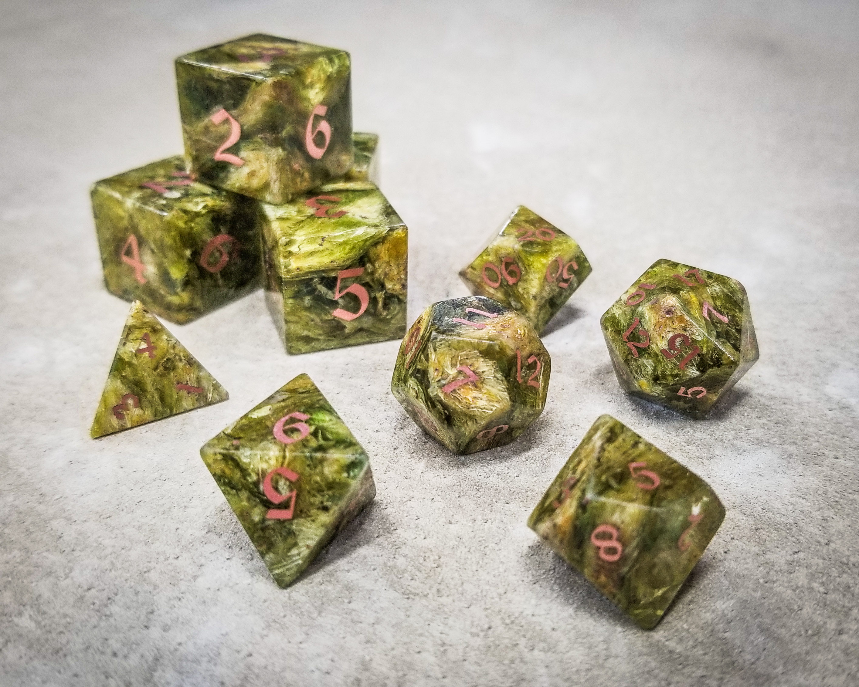 Hops (Beer) Dice Artisan Dice